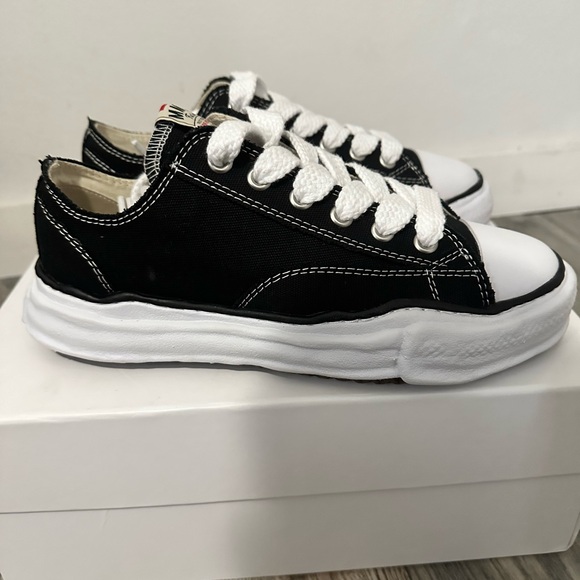 Size 41 Maison Mihara Yasuhiro Peterson OG Sole Canvas Low top Black and white - Picture 9 of 11
